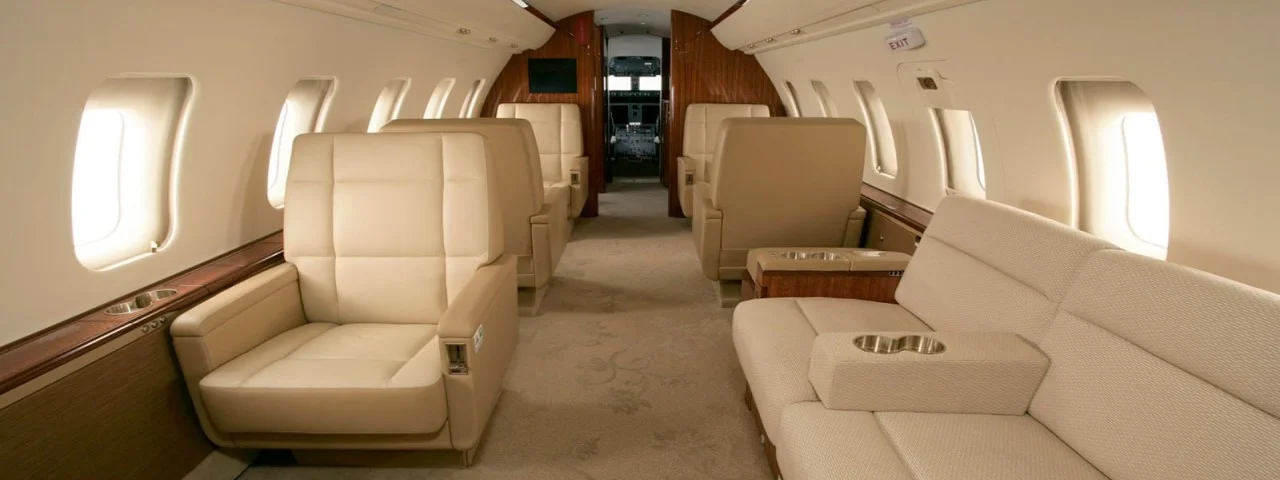 bombardier challenger 605 interior slim